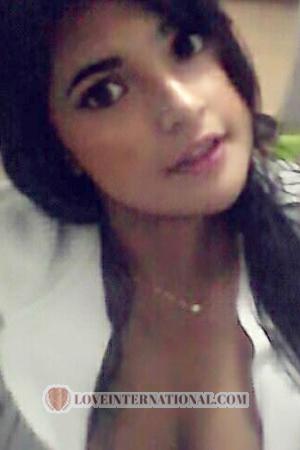 169890 - Leidy Age: 29 - Colombia