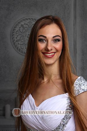 170588 - Katerina Age: 38 - Ukraine