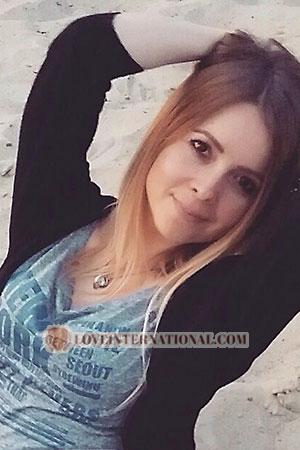 179280 - Yulia Age: 40 - Ukraine