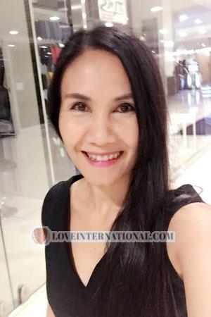 180207 - Wannapa (Am) Age: 49 - Thailand