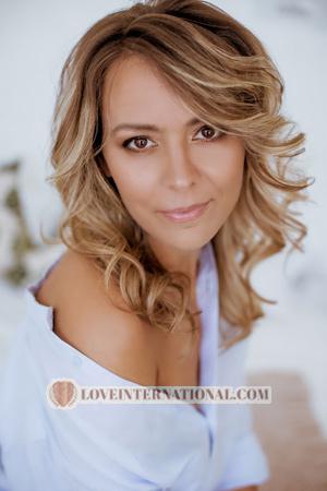 188869 - Yuliya Age: 39 - Ukraine