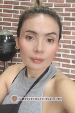 203720 - Jenjira Age: 45 - Thailand