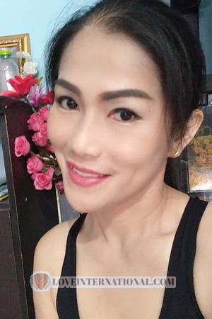 205142 - Thanawadee Age: 46 - Thailand