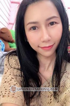 209899 - Julaporn Age: 45 - Thailand