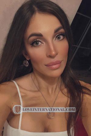 210361 - Valeria Age: 33 - Russia