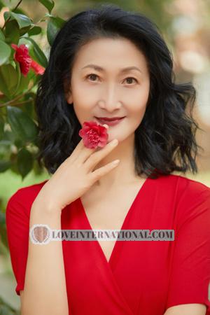 218964 - Lingling Age: 59 - China