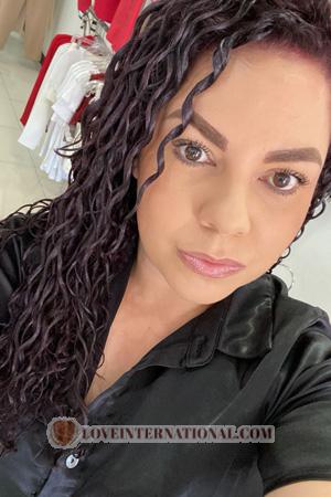 224155 - Silvia Age: 37 - Costa Rica
