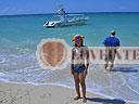 cartagena-women-boat-1104-59